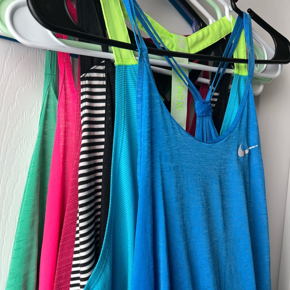 Bundle of 6 L Nike Tanks